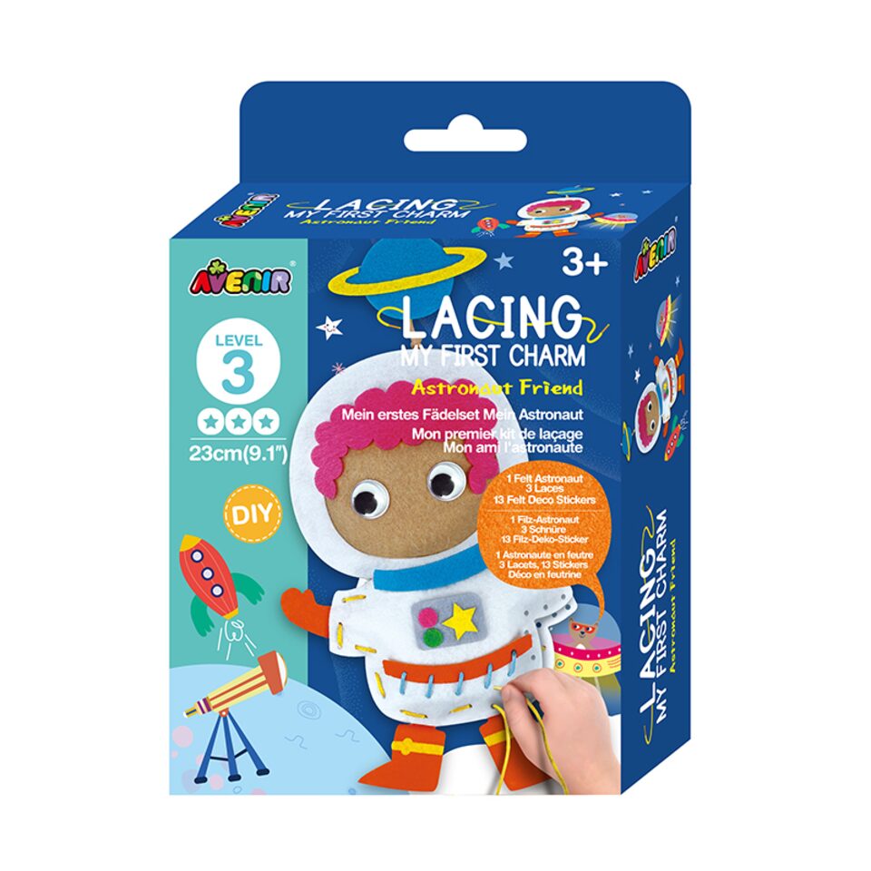 Lacing My First Charm Level 3 - Astronaut Friends - BH22016