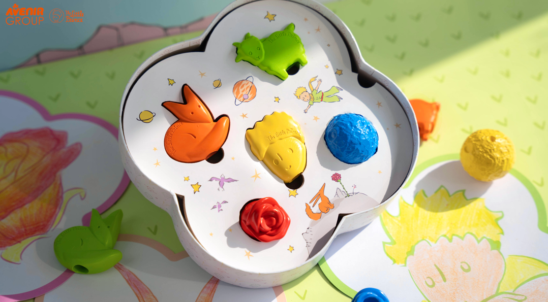 The Little Prince-Planet of Love Finger Crayons