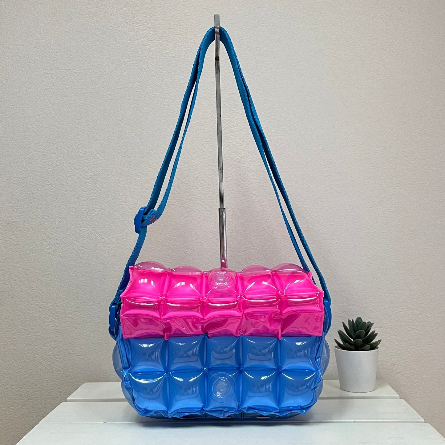 Inflatable Diamond Postman Tote - Trendy Two Tone - 1135 - BLPK - Inflat Decor - LittleShop Toys